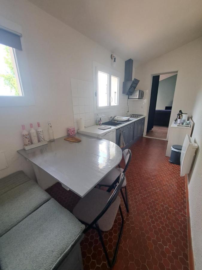 Studio Avec Jardin A 5 Min Du Parc Walibi Roquefort  외부 사진