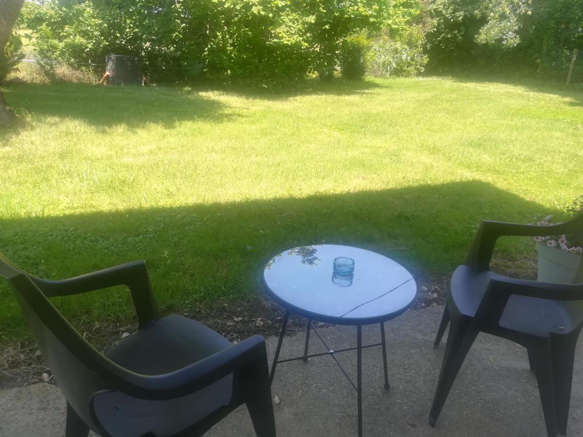 Studio Avec Jardin A 5 Min Du Parc Walibi Roquefort  외부 사진